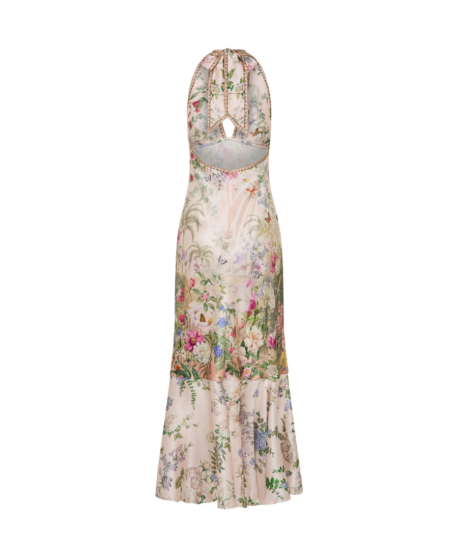 CAMILLA Palacio Playground Long Dress 00033563 features a striking print, flowing silhouette, and elegant neckline for a glamorous and bohemian-inspired style