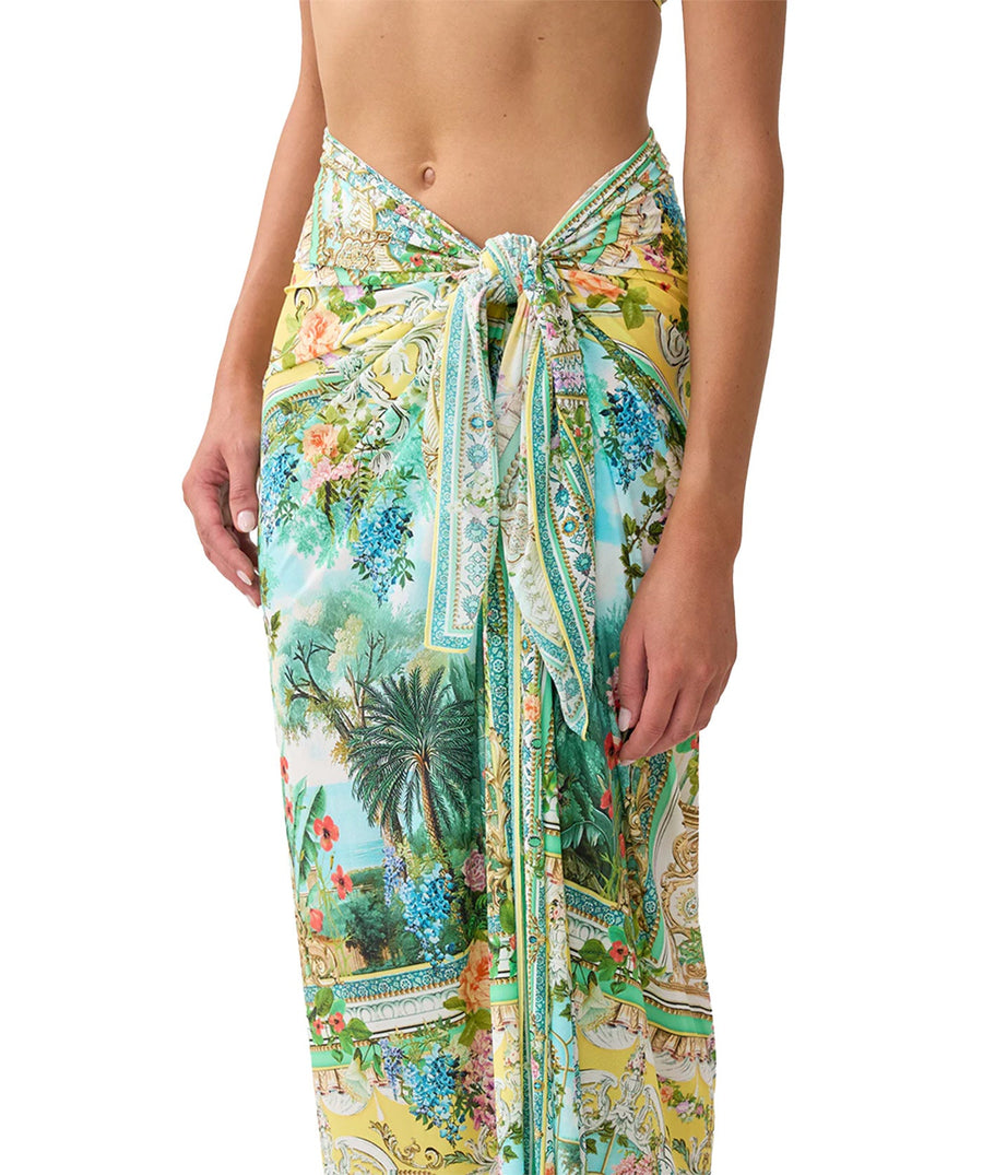 The CAMILLA Tales of Topkapi Palace Long Sarong 00037640 showcases a vibrant print and versatile styling—perfect as a chic beach cover-up or resort layer.