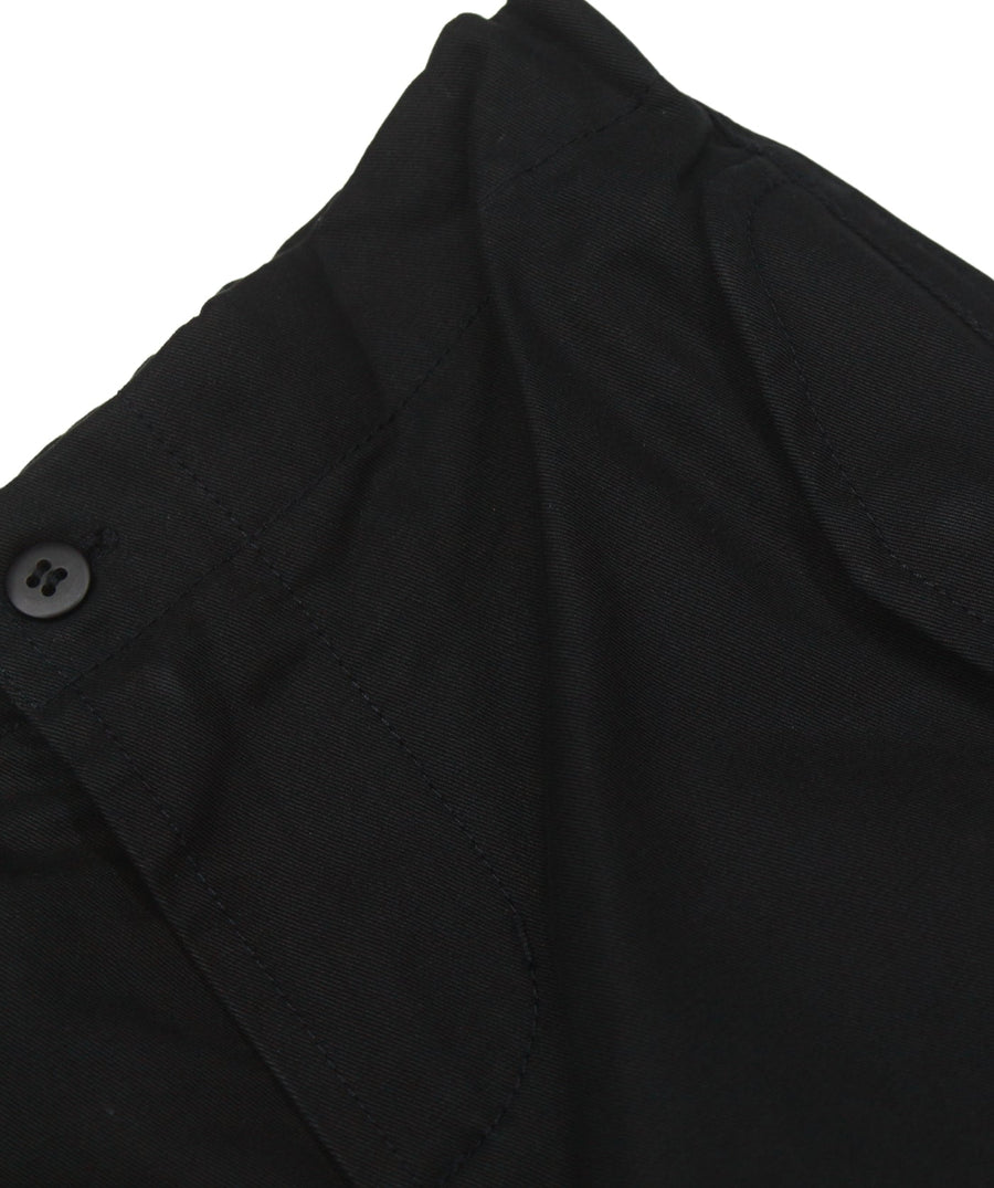 The Maharishi Original Snopants B01MH5406 feature a relaxed fit, Snocord® adjustability, and durable fabric—perfect for versatile, everyday wear.