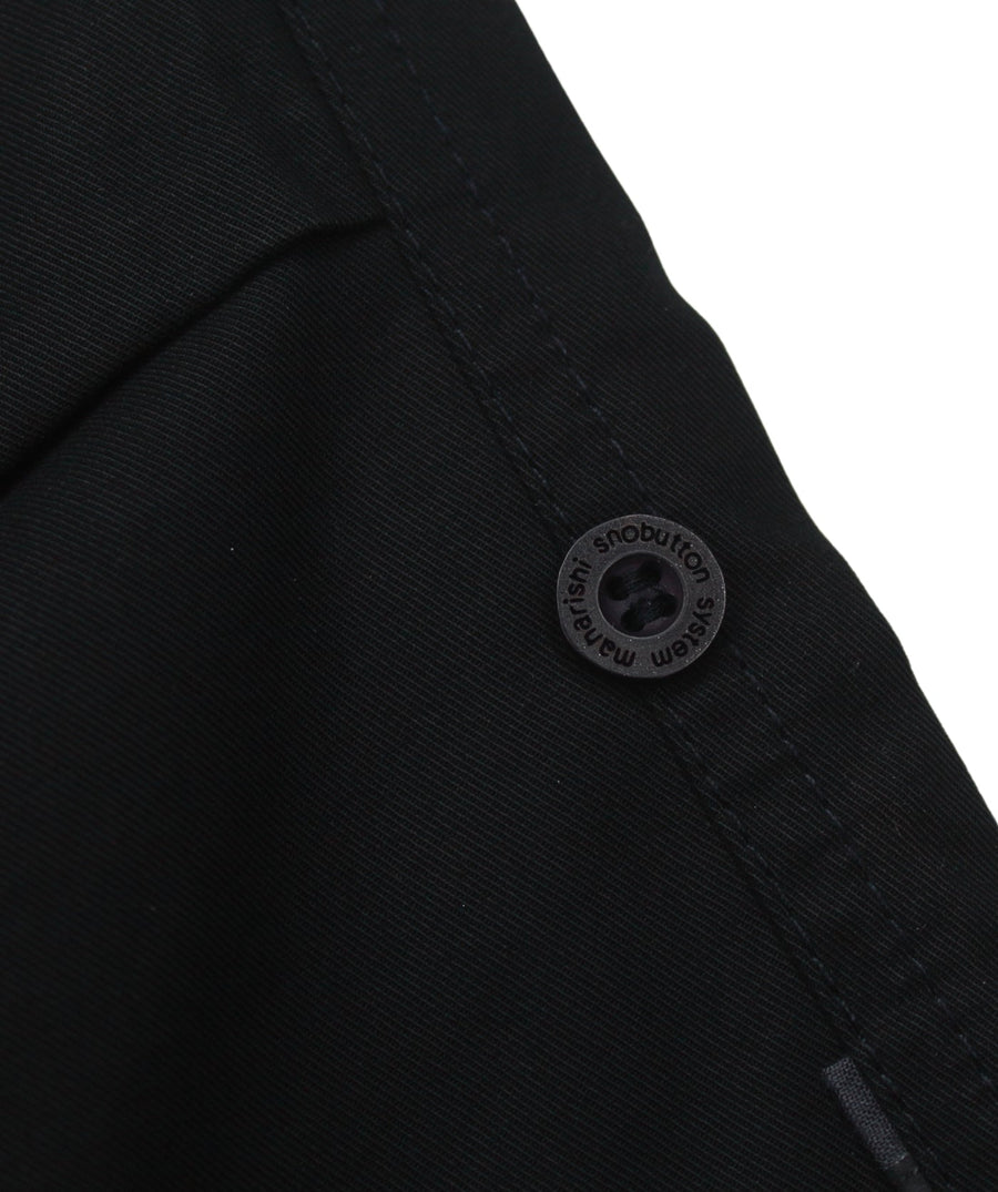 The Maharishi Original Snopants B01MH5406 feature a relaxed fit, Snocord® adjustability, and durable fabric—perfect for versatile, everyday wear.