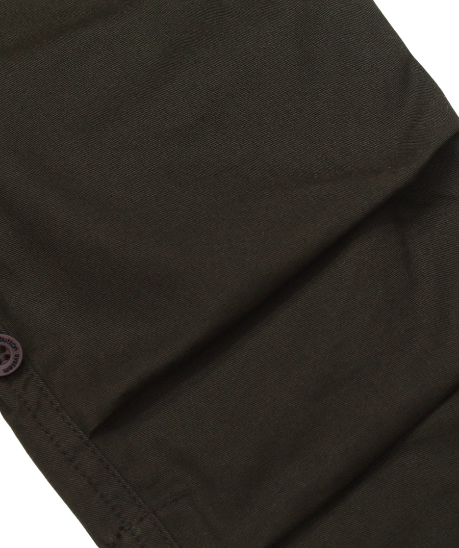 The Maharishi Boy's Antlers Snopants 5612 feature antler embroidery, adjustable fit, and durable fabric—perfect for bold style and everyday comfort.