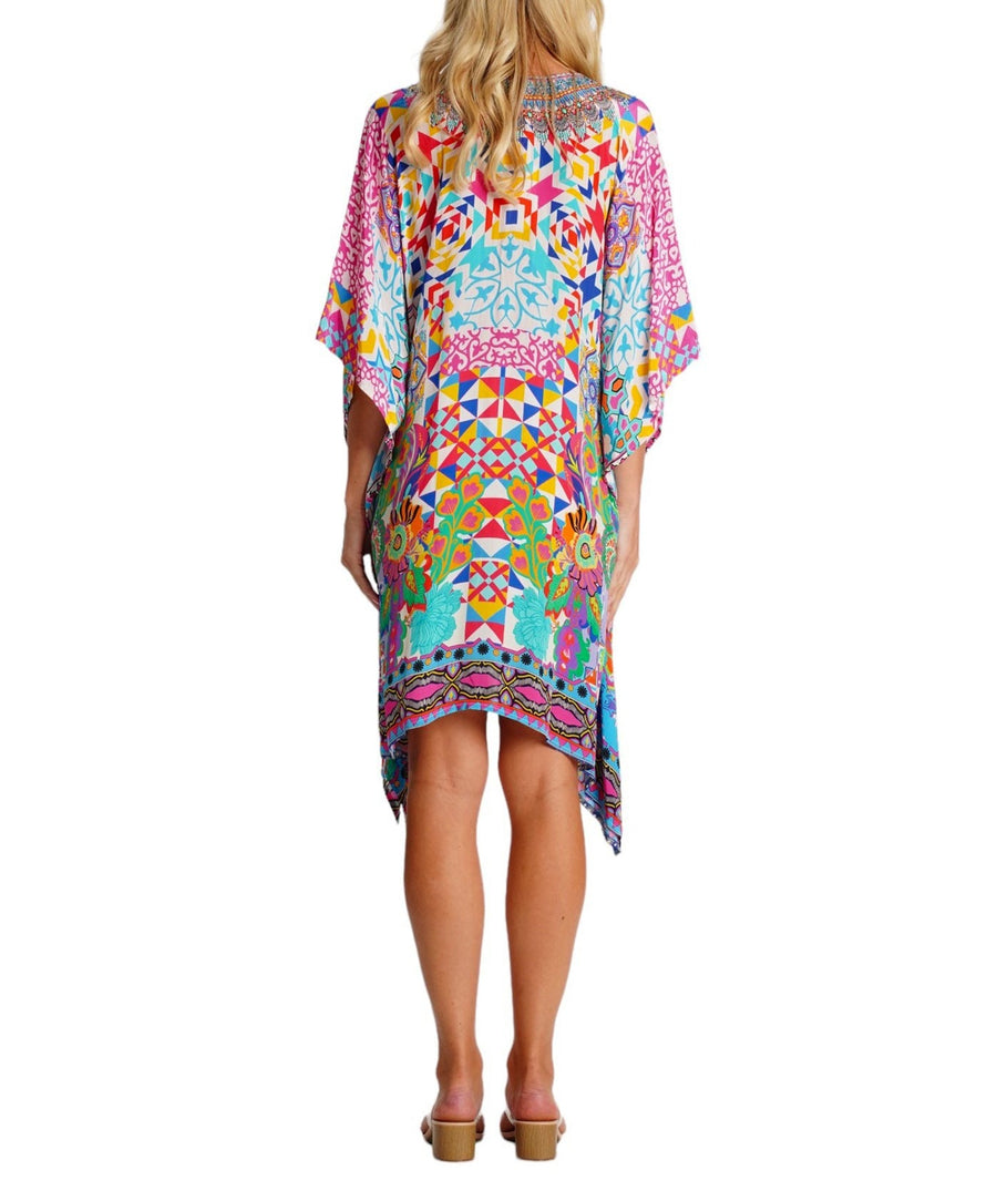 LA MODA Psychedelic Pattern Regular Kaftan 25033 RK – A stylish and flowing kaftan with a bold psychedelic print, lightweight fabric, and a relaxed fit, perfect for resort wear and effortless elegance
