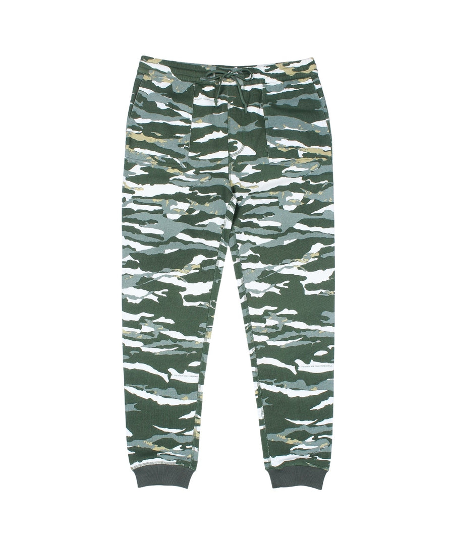 The MAHARISHI Camo Sweatpants B01MH5503 feature an all-over camo print, elastic waistband, and soft cotton blend—perfect for relaxed, everyday comfort.