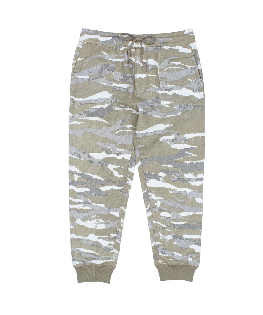 The MAHARISHI Camo Sweatpants B01MH5503 feature an all-over camo print, elastic waistband, and soft cotton blend—perfect for relaxed, everyday comfort.