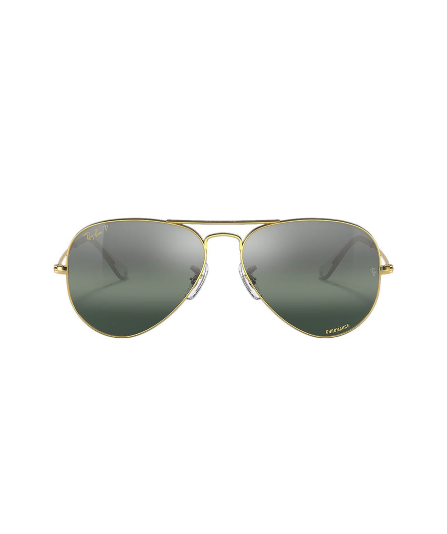 RAY-BAN Aviator Classic RB3025-9196G6– Iconic aviator sunglasses with a sleek gold metal frame and classic green lenses, offering timeless style and UV protection.