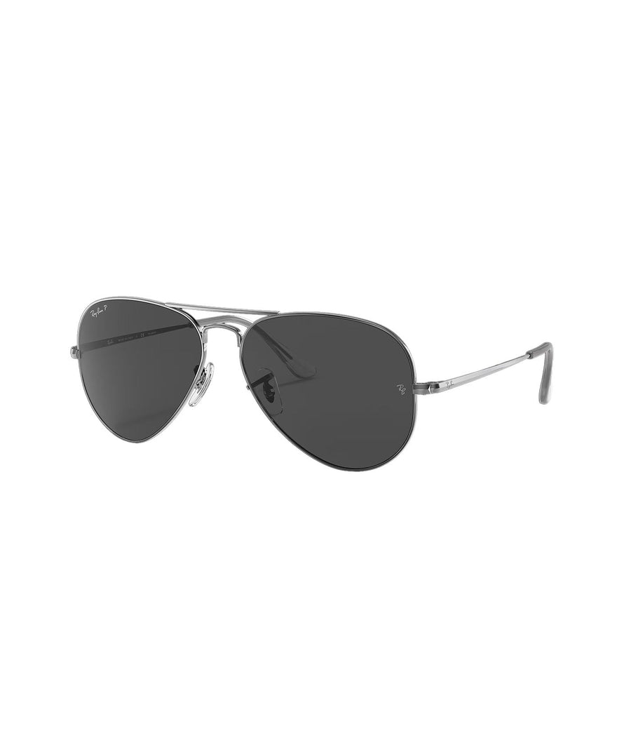 RAY-BAN RB3689 Aviator Classic RB3689-004/48 – Timeless aviator sunglasses with a gold metal frame and green lenses, offering iconic style and reliable UV protection