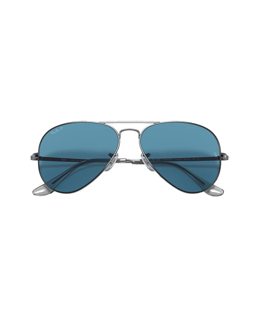 RAY-BAN RB3689 Aviator Classic RB3689-004/S2 – Timeless aviator sunglasses with a gold metal frame and green lenses, offering iconic style and reliable UV protection