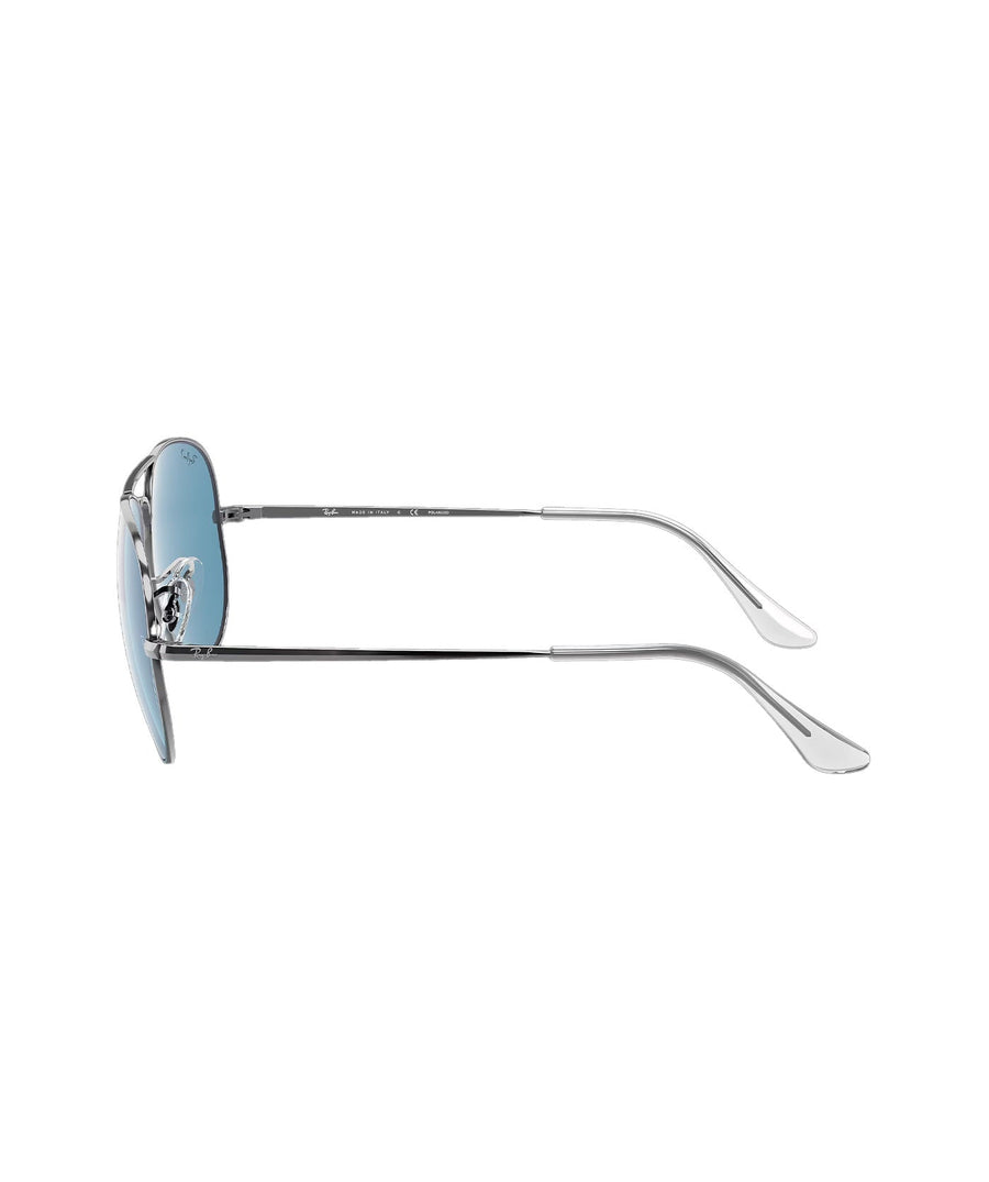 RAY-BAN RB3689 Aviator Classic RB3689-004/S2 – Timeless aviator sunglasses with a gold metal frame and green lenses, offering iconic style and reliable UV protection