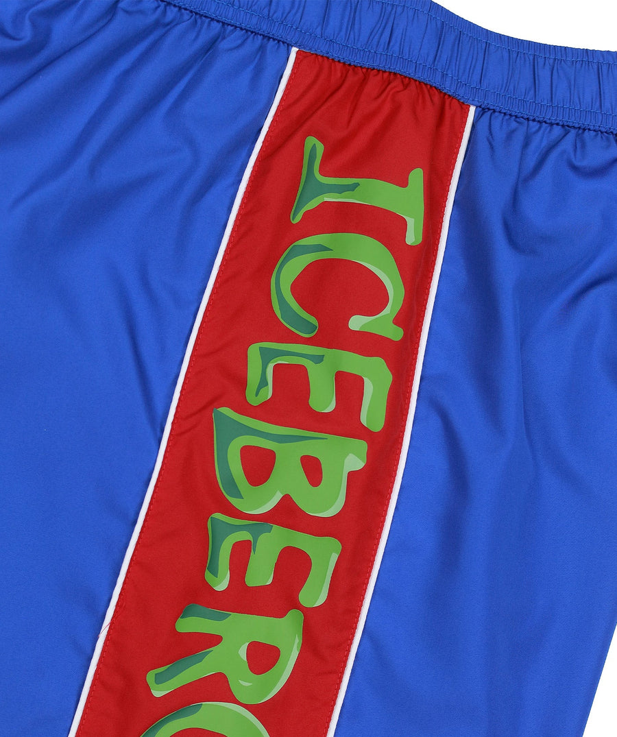 ICEBERG Vertical Medium Boardshort ICE25MBM03 – Stylish medium-length boardshorts featuring a vertical logo design, quick-dry fabric, and a comfortable fit