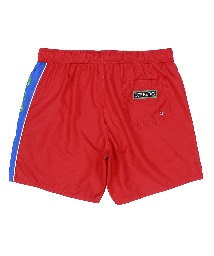 ICEBERG Vertical Medium Boardshort ICE25MBM03 – Stylish medium-length boardshorts featuring a vertical logo design, quick-dry fabric, and a comfortable fit