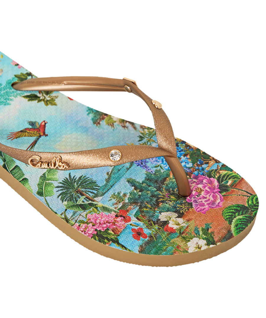 CAMILLA Gardens Of Queluz Thongs 00034235 – Elegant thongs featuring the ornate Gardens Of Queluz print, crafted with luxe fabric for stylish and comfortable wear