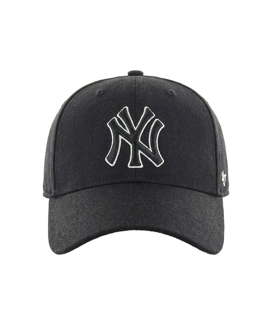 Boost your casual style with the ’47 New York Yankees Branson MVP Cap F11B-BRANS17CTP-BKAQ — breathable, adjustable, and perfect for everyday sporty looks.