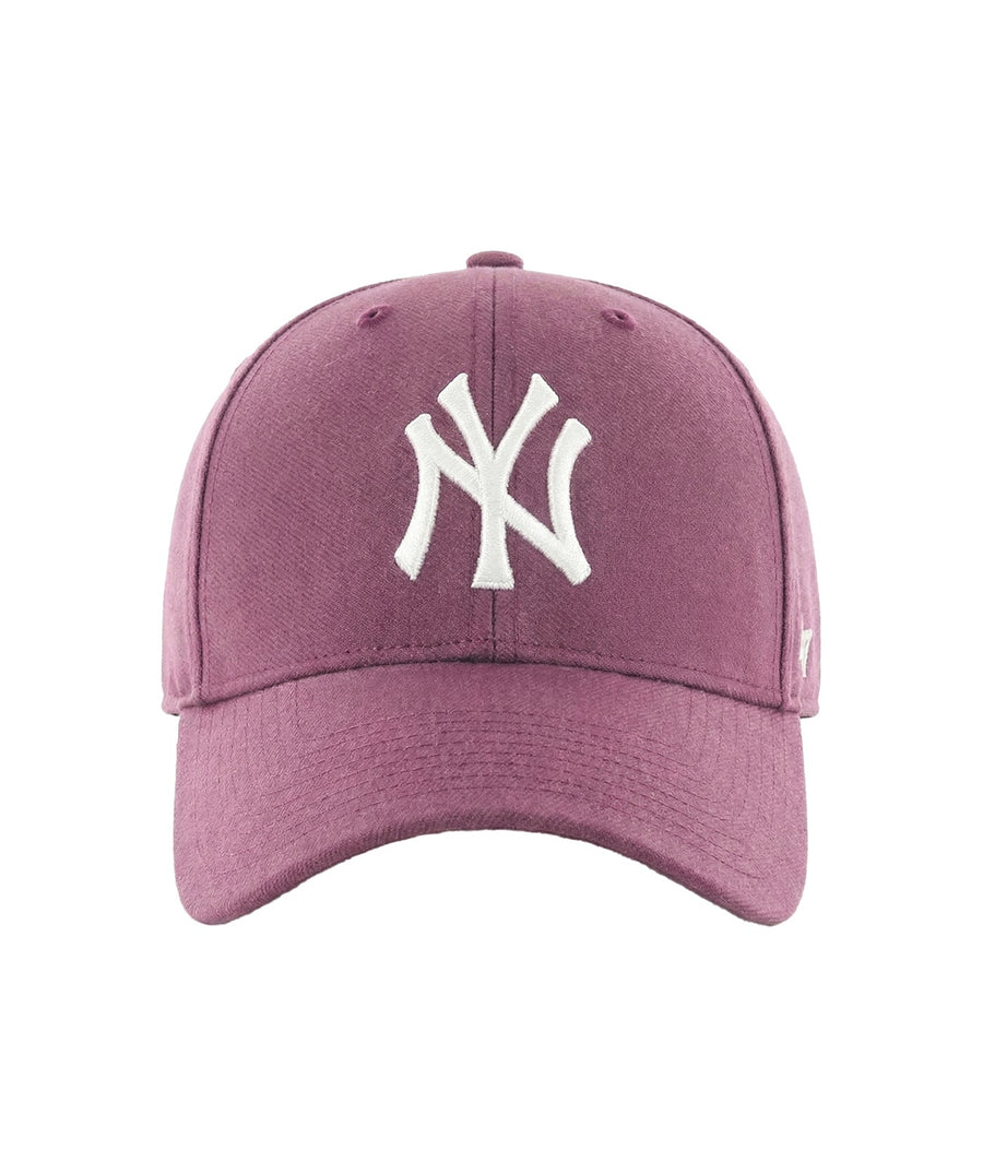 Stand out with the ’47 MLB New York Yankees MVP Snapback Cap F11B-MVPSP17WBP-PJ — adjustable, comfortable, and perfect for bold, everyday sporty style.