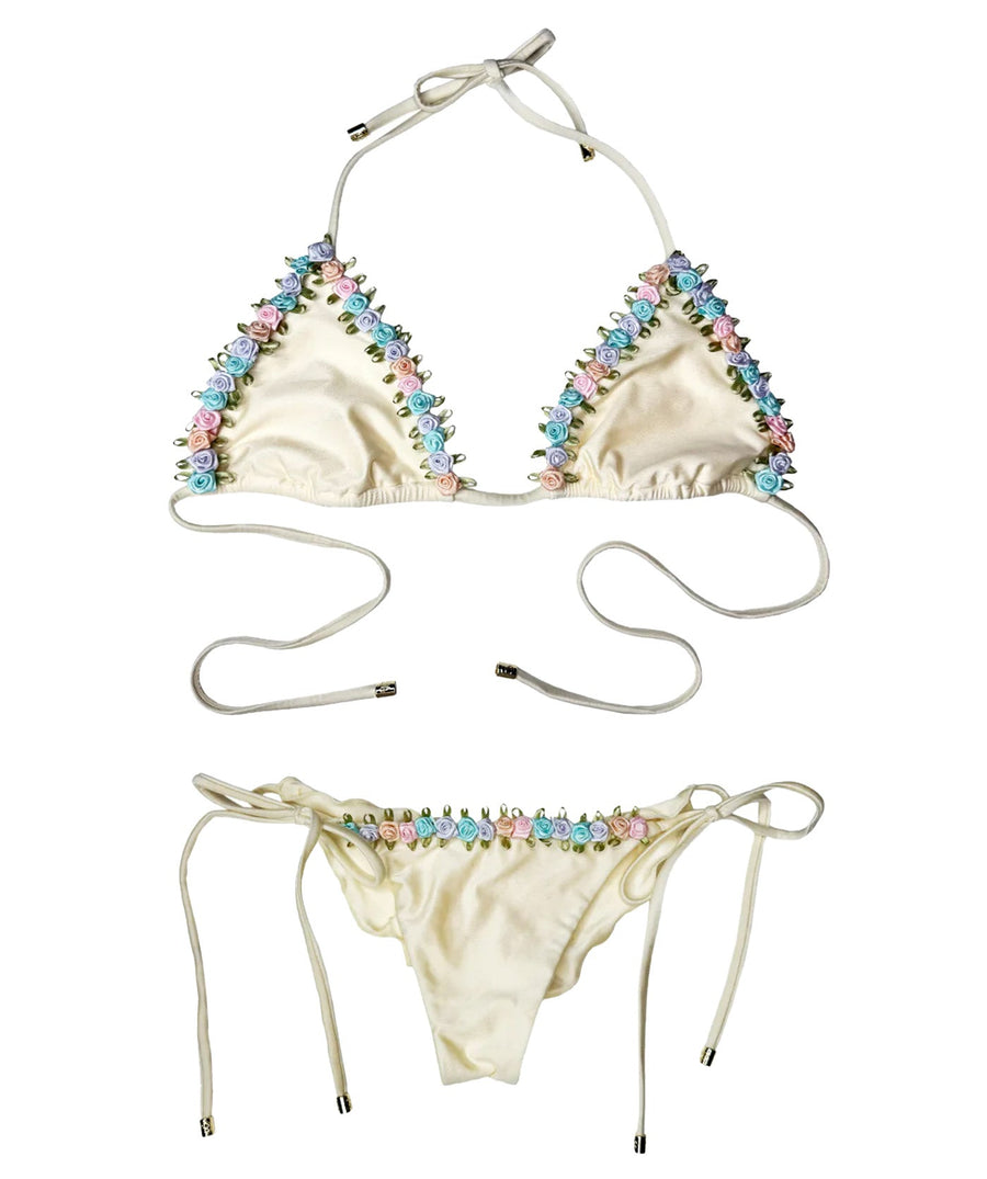 BEACH BUNNY Secret Garden Bikini B2506T1B1 – A floral-inspired bikini with intricate lace detailing, supportive design, and a sensuous, feminine silhouette
