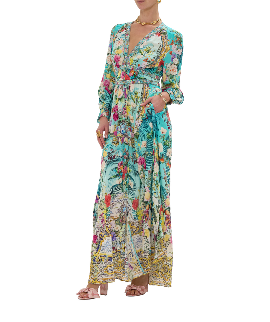 CAMILLA Gardens Of Queluz Long Dress 00034235 – An elegant long dress with a regal garden-inspired print, flowing silhouette, and luxurious fabric for timeless style
