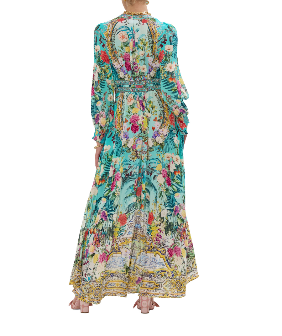 CAMILLA Gardens Of Queluz Long Dress 00034235 – An elegant long dress with a regal garden-inspired print, flowing silhouette, and luxurious fabric for timeless style
