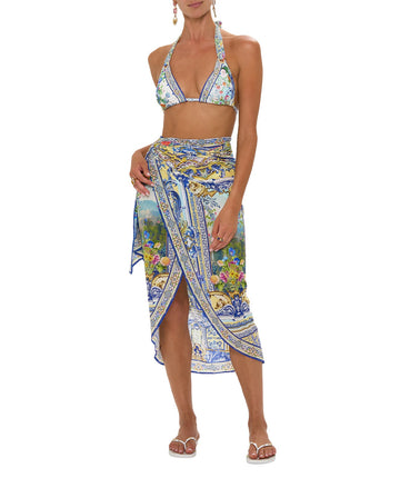 CAMILLA Wall To Wall Wonders Long Sarong 00034300 – A luxurious long sarong featuring the vibrant signature print, soft fabric, and versatile styling options