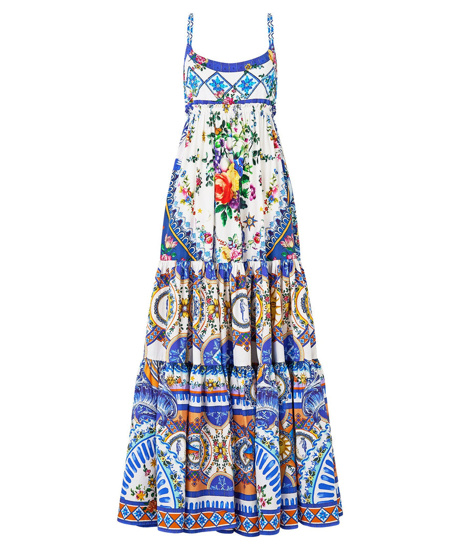 Make a statement in the CAMILLA Tiles Darls Long Dress 00034869 – a luxe, flowing silhouette adorned with bold prints, perfect for day-to-night elegance.