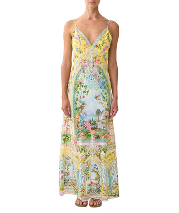 The CAMILLA Tales of Topkapi Slip Dress 00036519 features a sleek silhouette, luxe silk, and crystal embellishments—perfect for elegant day-to-night style.