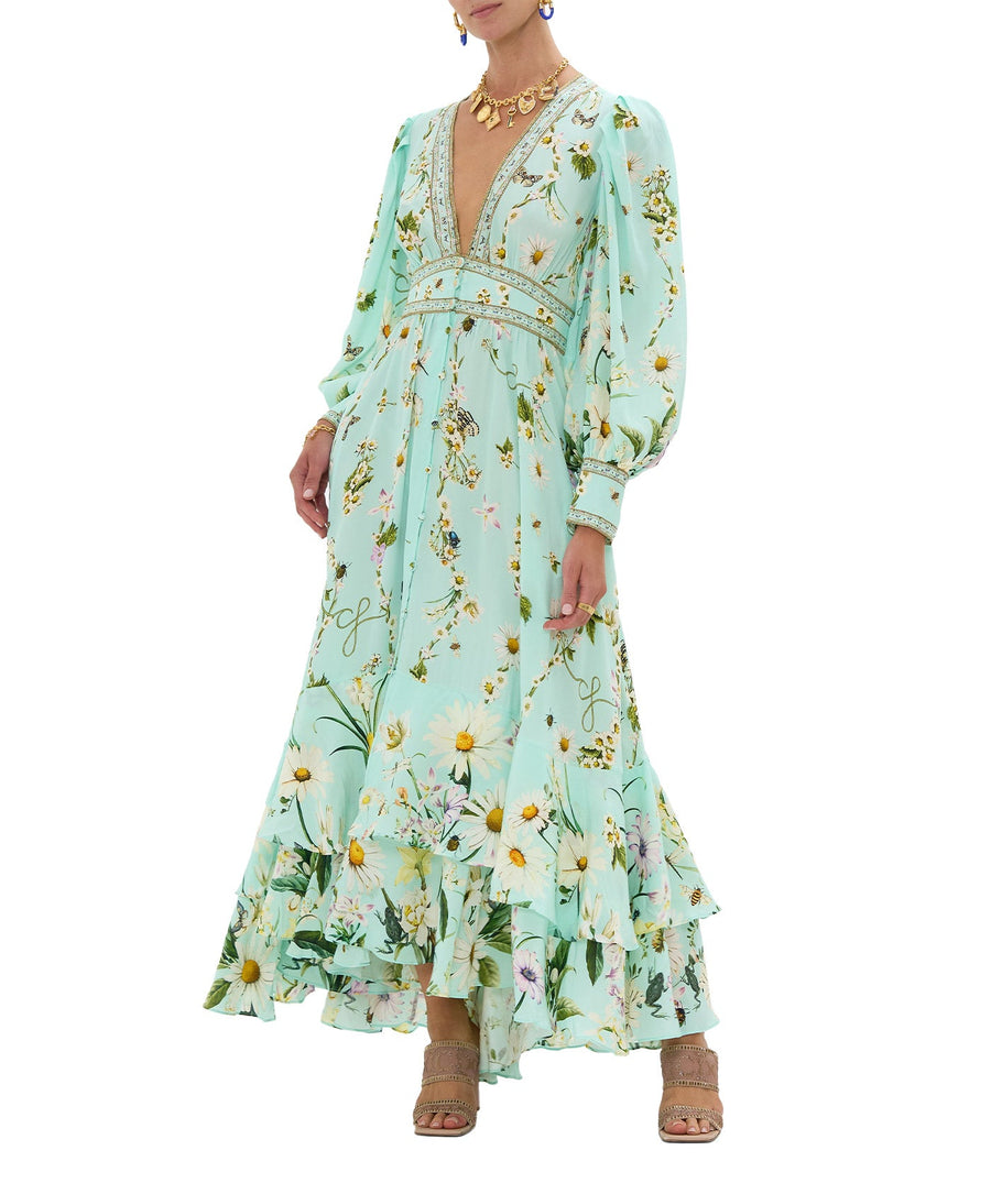 Embrace effortless elegance in the CAMILLA Floral Freefall Long Dress 00037819 – a flowy, floral masterpiece perfect for resort escapes and summer soirées.