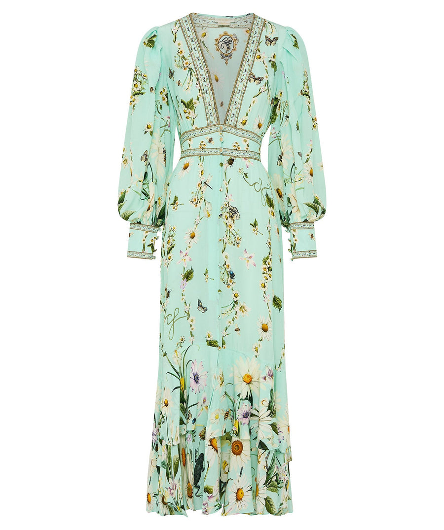 Embrace effortless elegance in the CAMILLA Floral Freefall Long Dress 00037819 – a flowy, floral masterpiece perfect for resort escapes and summer soirées.