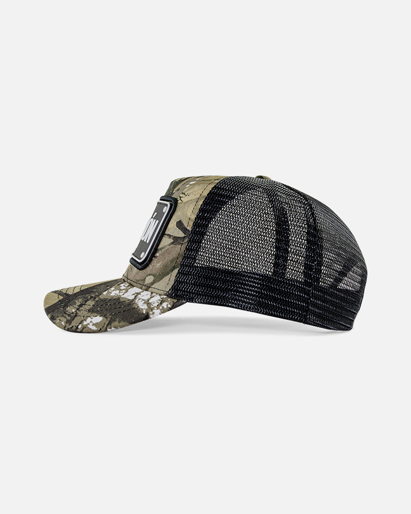 JOHN HATTER & CO El Patron Rubber Cap R-1178-U00 – bold premium cap with statement design, perfect for streetwear style and adding attitude to any look.