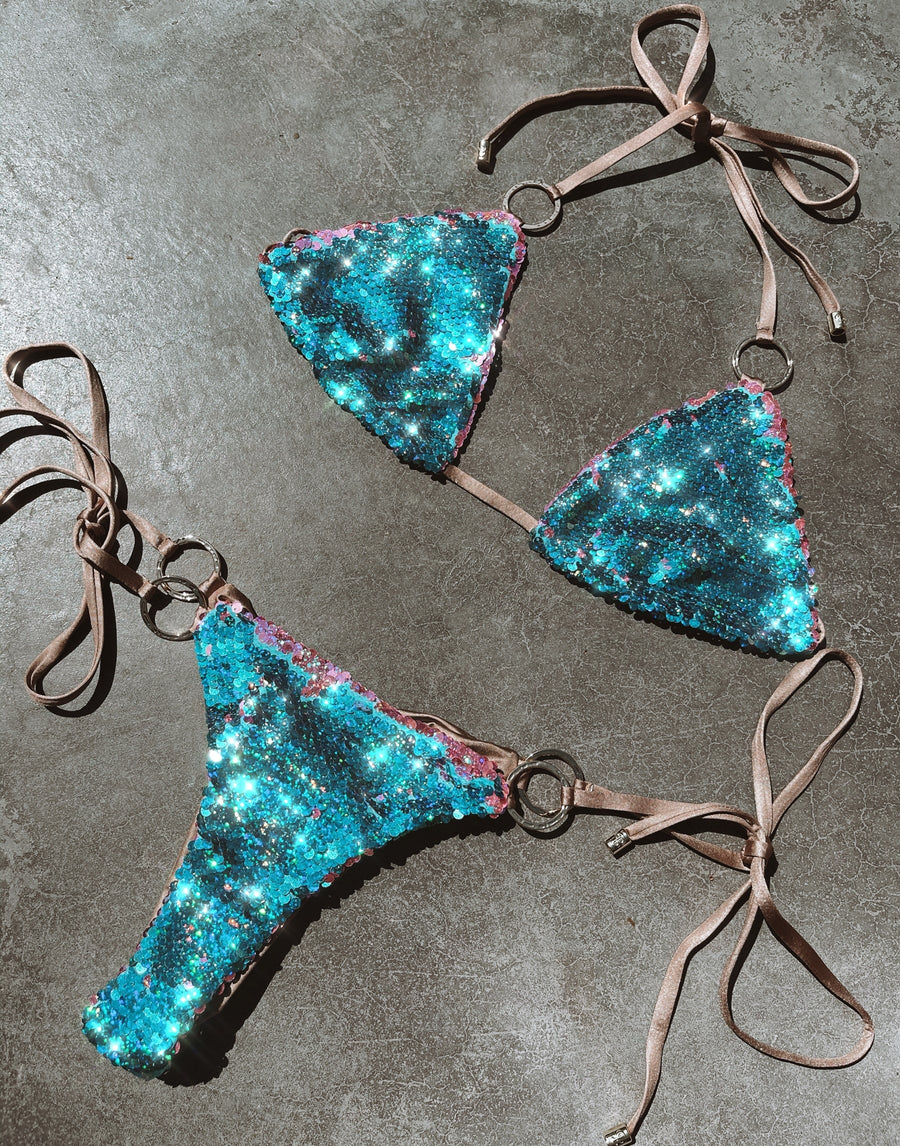 BEACH BUNNY  Siren Song Bikini G1474T1B1