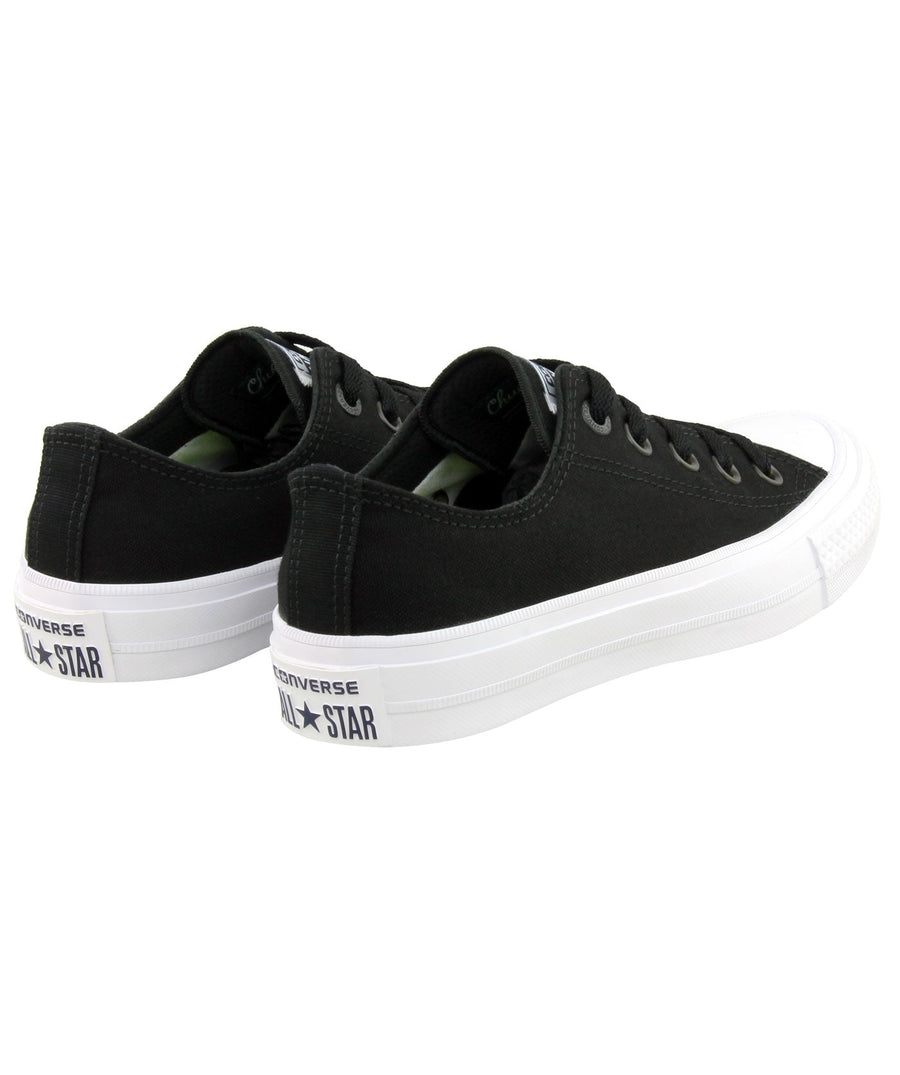 CONVERSE  Chuck Taylor All Star II Low Top Sneaker CN150149C-001