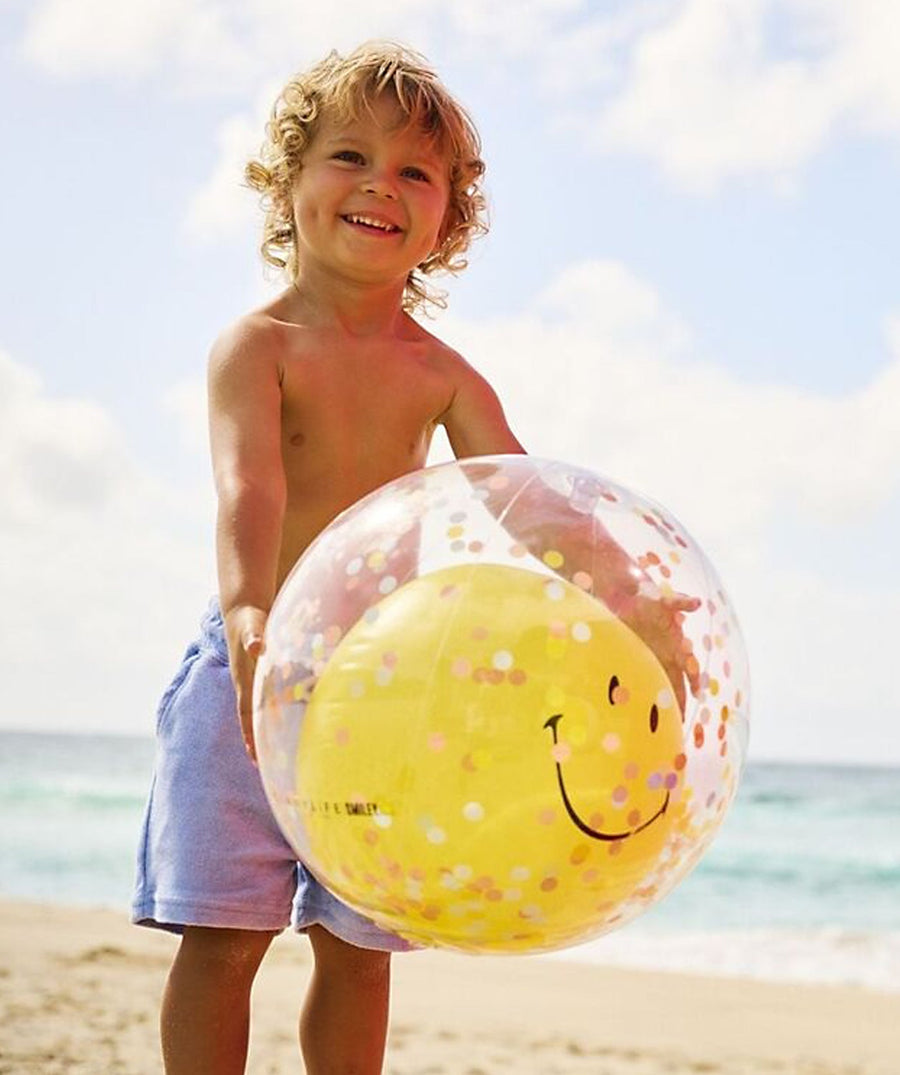 SUNNYLIFE  Smiley Inflatable Beach Ball S2PB3DSM