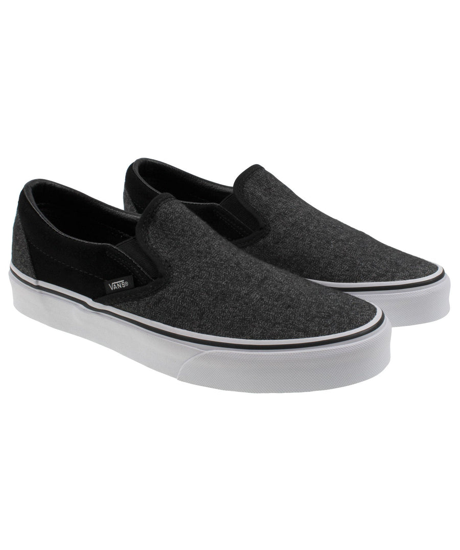 VANS  Classic Slip-On Low Top Sneaker 8F7OSN